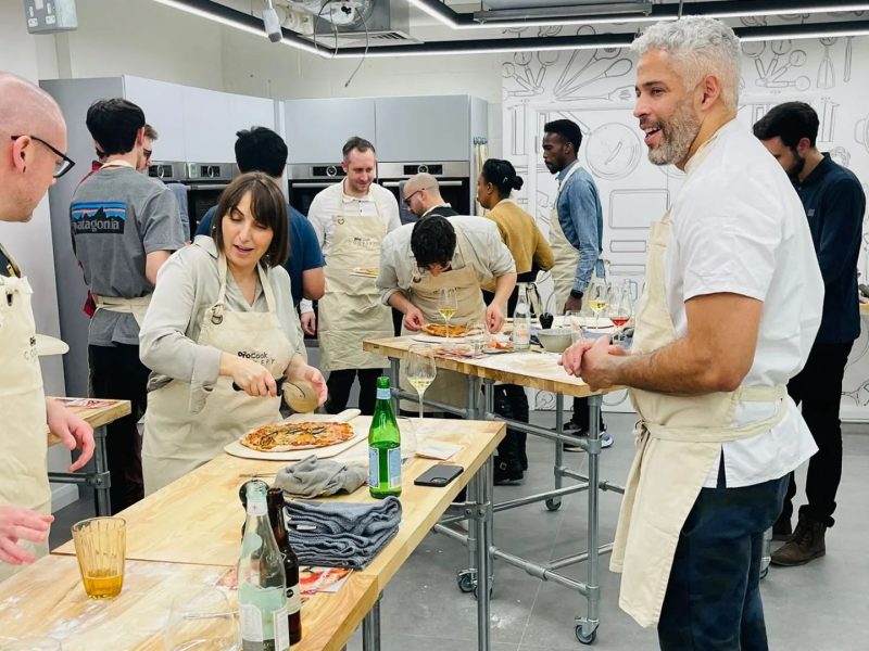 Richard teaching a pizza course in London